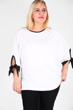 Load image into Gallery viewer, Oversize Ribbed Ecru Blouse
