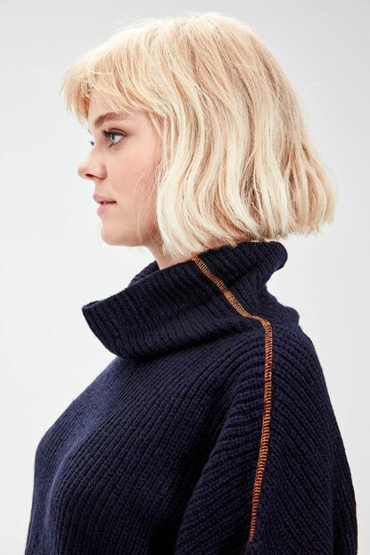 Women's Stitched Navy Blue Tricot Sweater