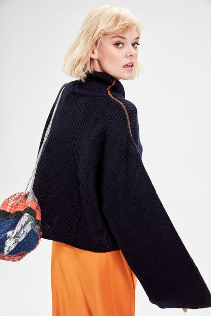 Women's Stitched Navy Blue Tricot Sweater