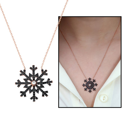 Women's Black Zircon Gemmed Snowflake Pendant 925 Carat Silver Necklace